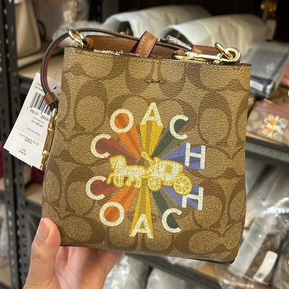 Coach mini bucket - Picture 5 of 7